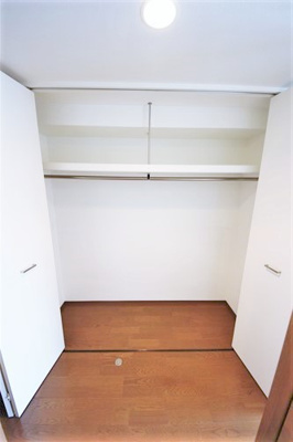 【収納】 | エスカーサ大阪WEST