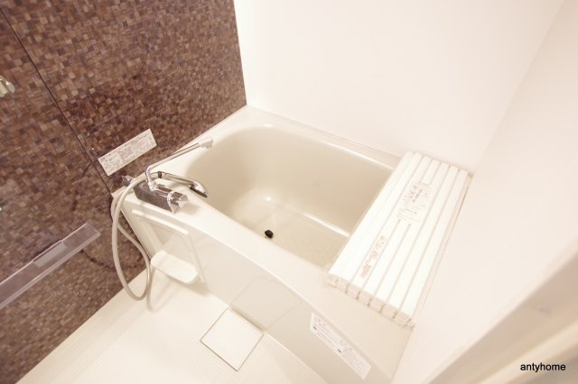 D-roomFutaba2　仲介手数料無料の浴室