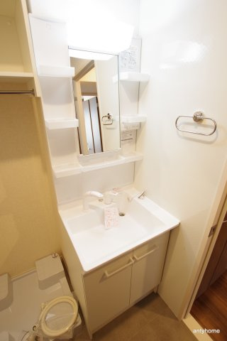 D-roomFutaba2　仲介手数料無料の洗面所