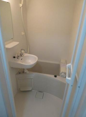 【シャワールーム】 | リオン六町