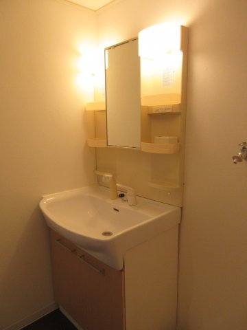 プレアール白水の独立洗面台