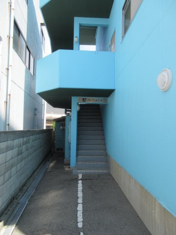 プレアール白水のエントランス