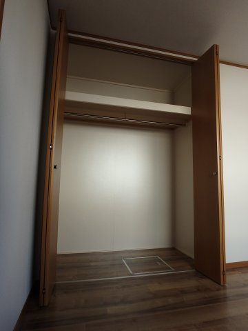 ハイツサンガーデンの収納