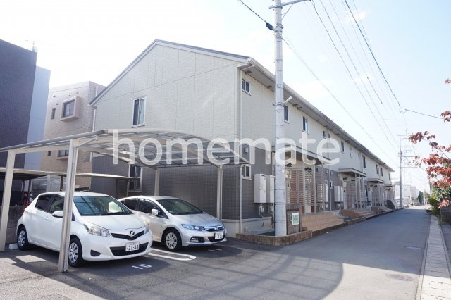 イッチー沼山津の外観