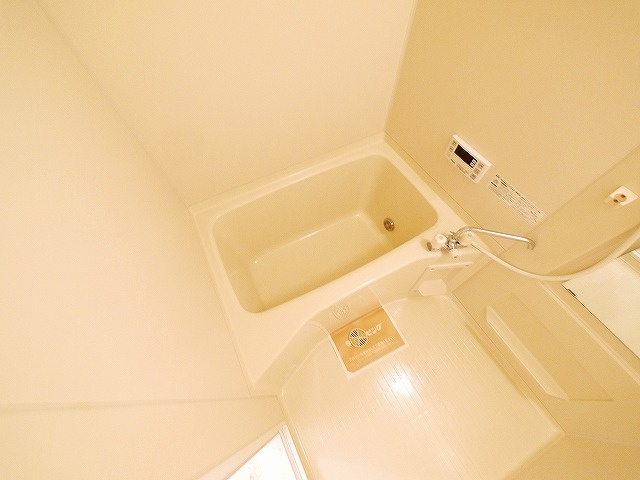 ヴィラ クレストの浴室|お風呂です