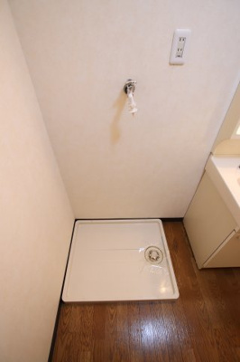 【設備】 | サンハイツ今熊 | 室内洗濯機置場