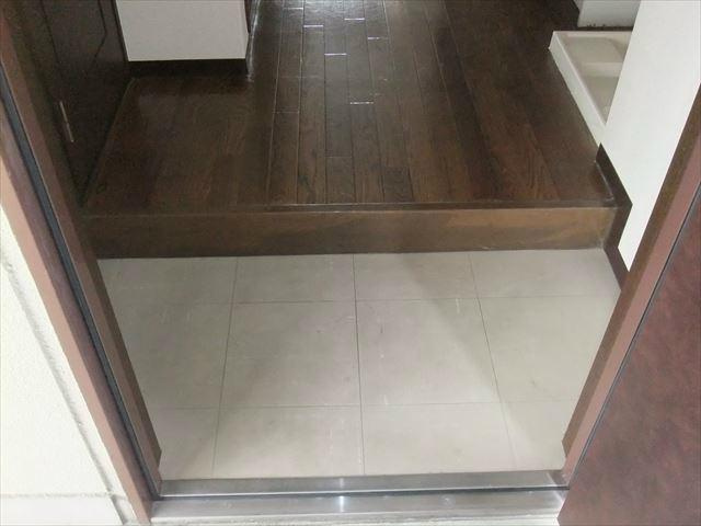 Rosa Candore｜名古屋市の賃貸ならMy賃貸の玄関|Rosa Candore(ロサ・カンドーレ）