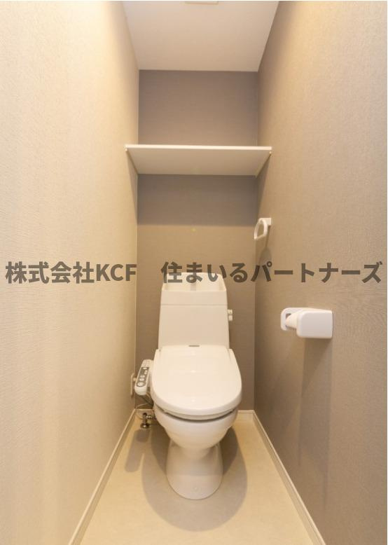 ラルヴェール試験場前Ⅰのトイレ|コンパクトで使いやすいトイレです