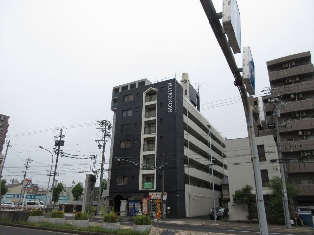 MONOLITH（モノリス）の外観|MONOLITH
MONOLITH（モノリス）