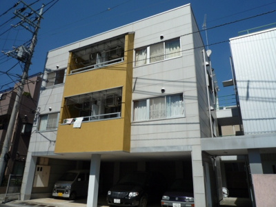 【駐車場】 | Ｋフラット | 屋根付き駐車場