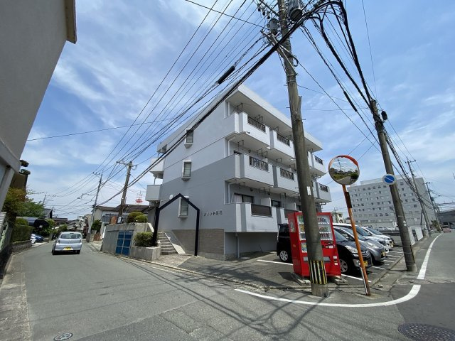 メゾンド梨花の外観