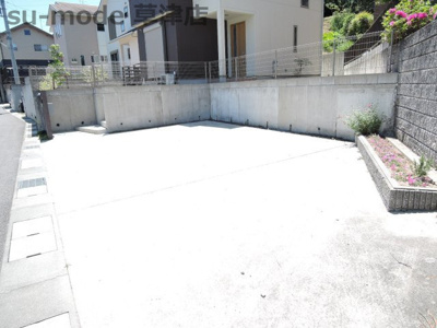 【駐車場】 | 下戸山戸建