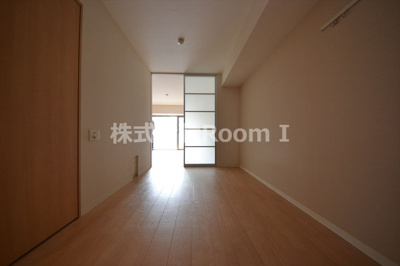 【寝室】 | グランルージュ谷町六丁目 | 落ち着いて過ごせるお部屋なので、寝室にいかがでしょうか