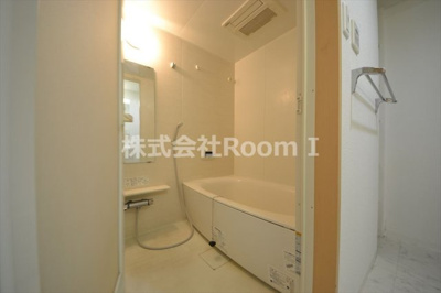 【浴室】 | グランルージュ谷町六丁目 | コンパクトで使いやすいお風呂です