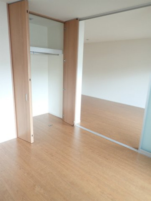 【洋室】 | グランドソレーユ百合ヶ丘【SHM】