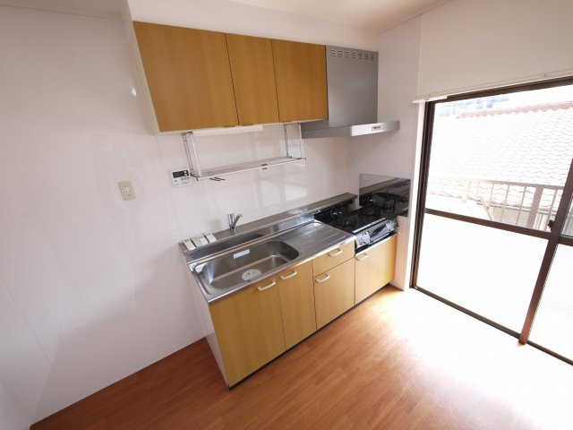 第２仲村マンションのキッチン|２口コンロ設置可能で料理もしっかり出来ますね