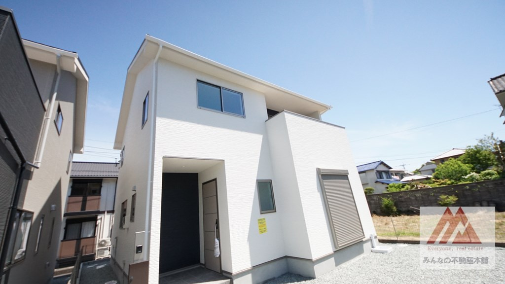 久留米市合川町の新築一戸建の外観
