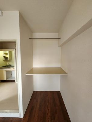 アメニティー京都Ⅱ番館の子供部屋|洋室2