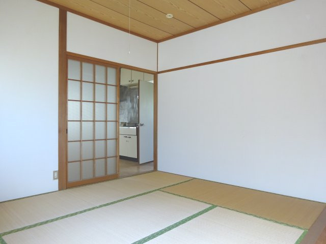 Ｍハイツ佐志の和室