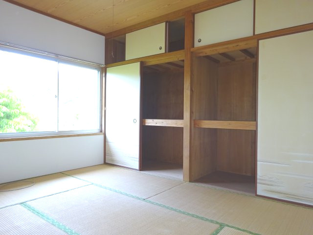 Ｍハイツ佐志の和室