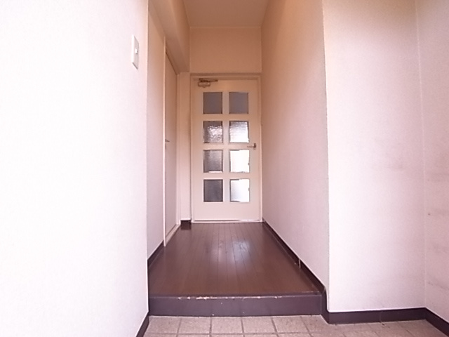 パレドールＪＯＥの玄関