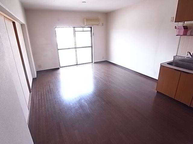 パレドールＪＯＥの居間・リビング