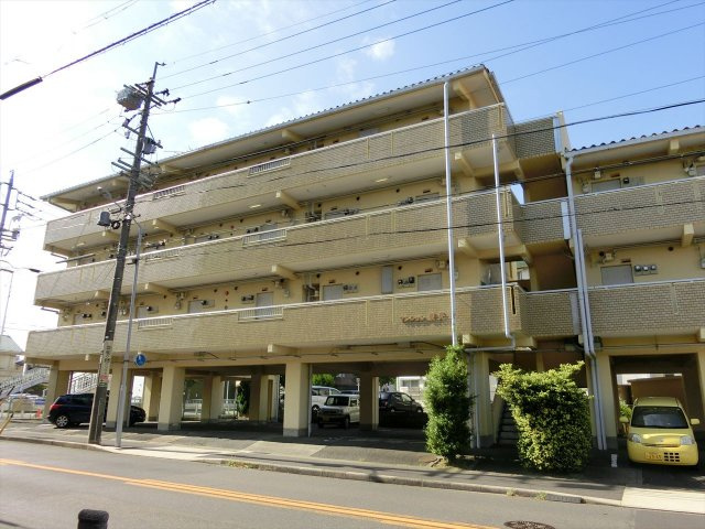 マンション愛晃
