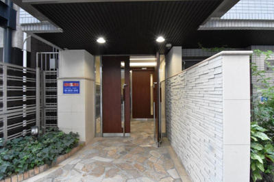 【エントランス】 | プレステージ天満