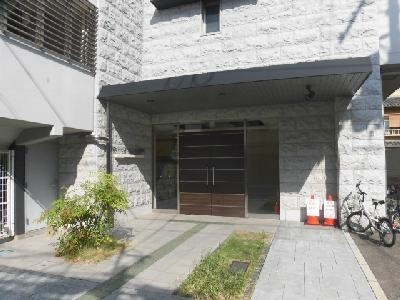 FIRST COURT五条新町（ファーストコート五条新町）のエントランス|外観写真