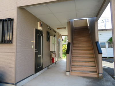 【エントランス】 | メゾン・アイ