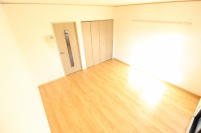 【洋室】 | 上萱の園