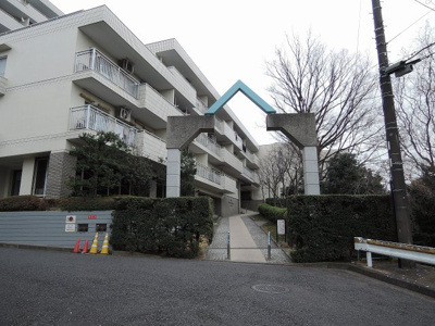 【エントランス】 | インペリアル東白楽ガーデンハウスB棟 | JR京浜東北線「東神奈川」駅徒歩15分・京浜急行本線「神奈川新町」駅徒歩8分
東急東横線「東白楽」駅徒歩15分