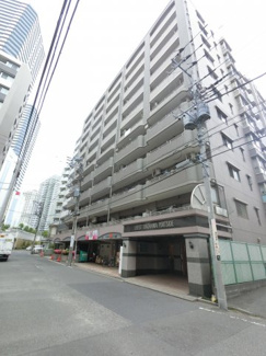 【外観】 | 12路線乗入れのビックターミナル「横浜」駅徒歩12分。
7階東南角部屋につき採光・風通良好です。