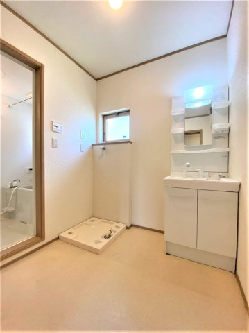 フリーデンⅢの独立洗面台