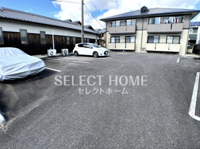 【駐車場】 | パームハイツ | 駐車スペースもあります