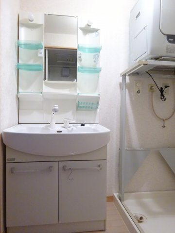 Ｆ２マンションの独立洗面台