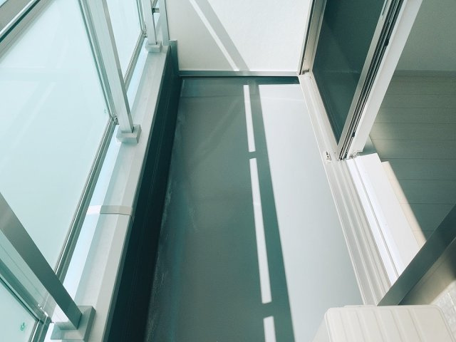 【バルコニー】 | リブリ・三軒茶屋