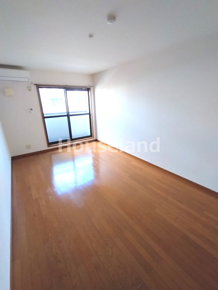 フジパレス野佐北新の洋室|たっぷりとした収納スペースです