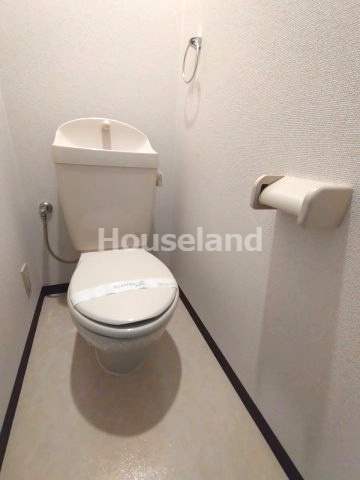 フジパレス野佐北新のトイレ|シンプルで使いやすいトイレです