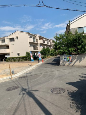 【前面道路含む現地写真】 | 堺市西区上野芝町8丁目　1号地