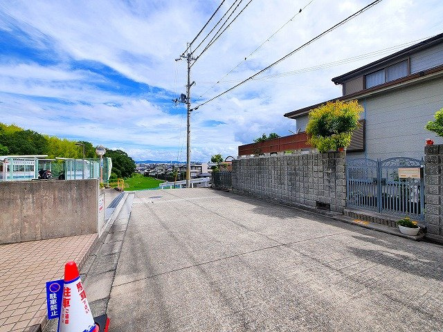 ノバ学園前Ⅲ番館の周辺