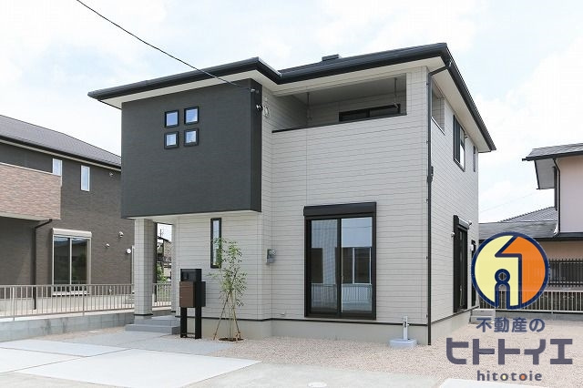 サンコート八女市本村の外観
