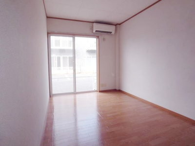 【居間・リビング】 | アミティエ西尾 A