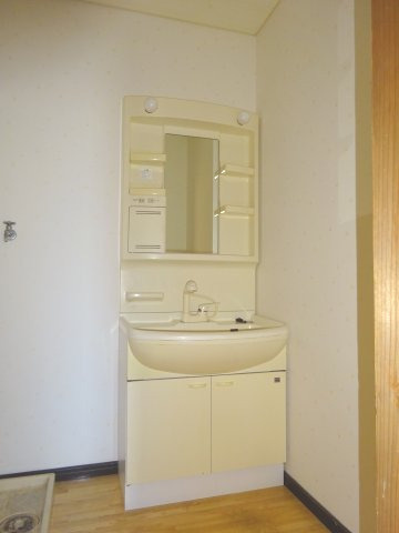 Мハイツ黒崎Ａ棟の独立洗面台