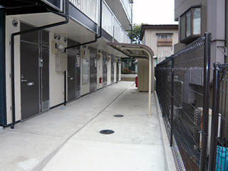 【エントランス】 | レオパレスナニワシティー