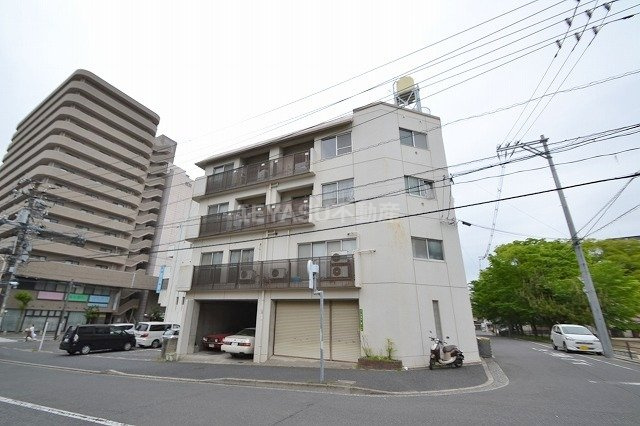 広島市西区天満町の賃貸マンションの外観