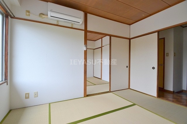 広島市西区天満町の賃貸マンションの和室