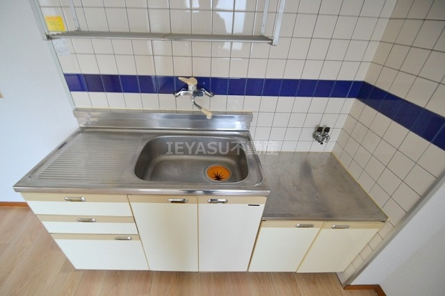 広島市西区天満町の賃貸マンションのキッチン