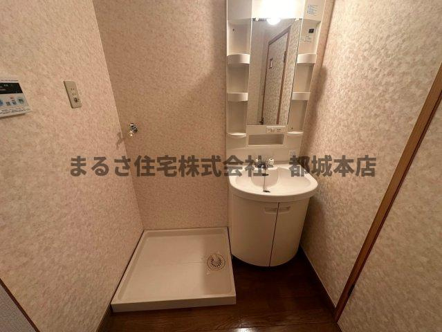 ピアコート旭の独立洗面台