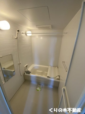 【浴室】 | シャーメゾン小泉 B棟 | 日々の疲れを癒すお風呂付です